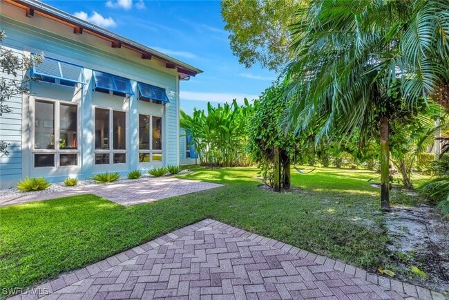 Photo - 795 18th Ave S