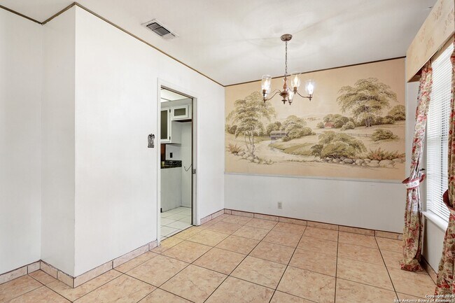 Photo - 166 Meadow Trail Dr