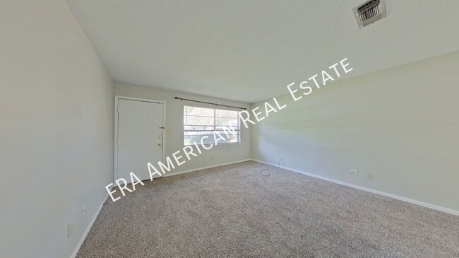 Photo - 101 Akron St Unit 101 Akron Drive  D