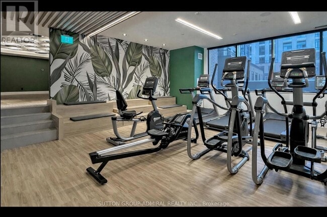 Photo - 7950 Bathurst St Unité 905