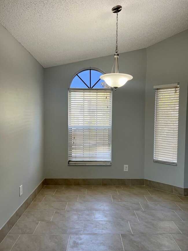 Photo - 2386 Harbor Town Dr