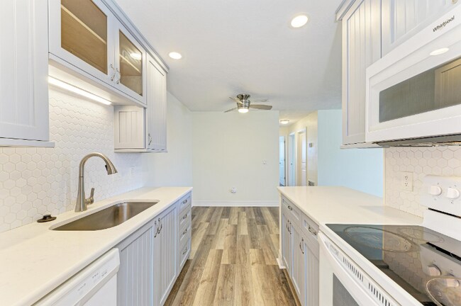 Photo - 616 Guild Dr Unit 8