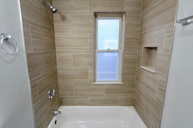 Photo - 109 Pleasant St Unidad 1