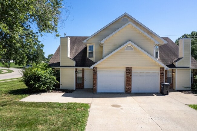 Building Photo - 4302-4304 Cheryl Ct. Unit 4302 Cheryl Ct.