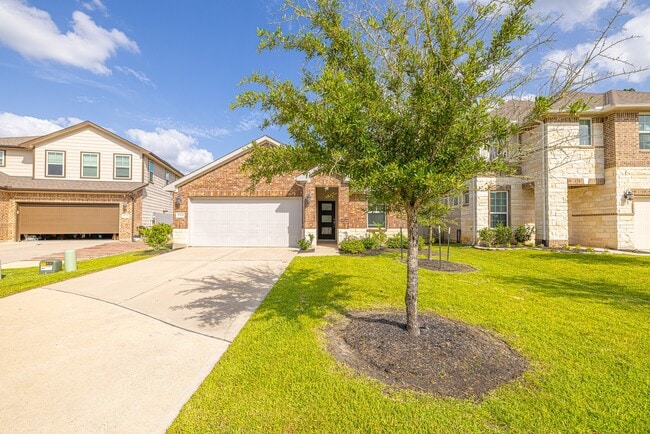 Building Photo - 17705 Hanson Ridge Dr