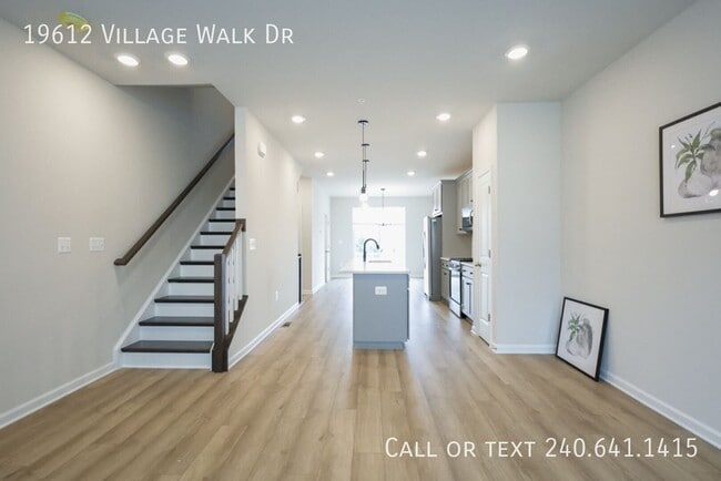 Photo - 19612 Village Walk Dr