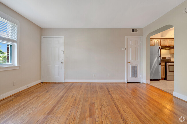 Building Photo - 1200 Penn St NE Unit 2 Rental