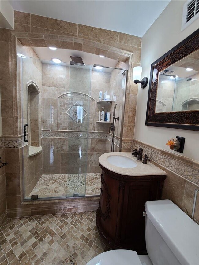 Photo - 20 2nd St Unidad 402