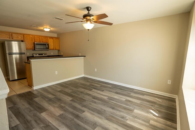 Photo - 2774 Hartsfield Rd