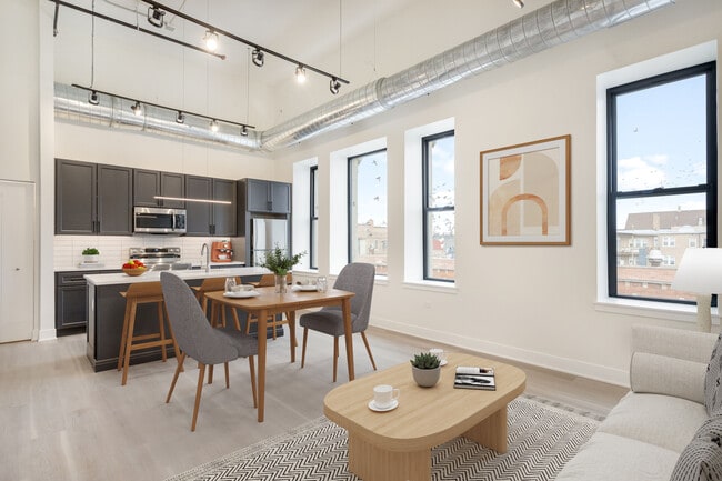 Photo - 3801 W 26th St