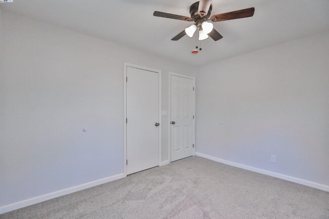 Photo - 102 Redwood Ave Unidad A