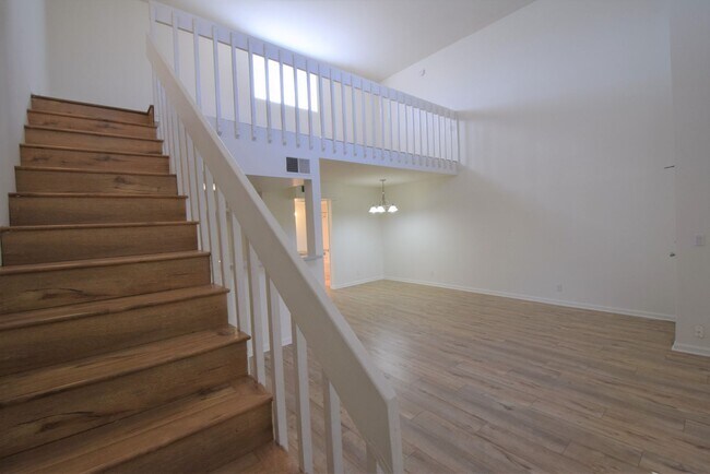 Photo - 6401 Riverton Ave