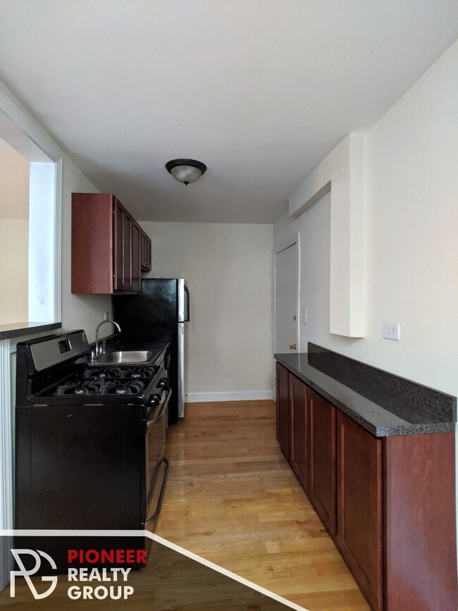 Building Photo - 2842 N Orchard St Unit 37