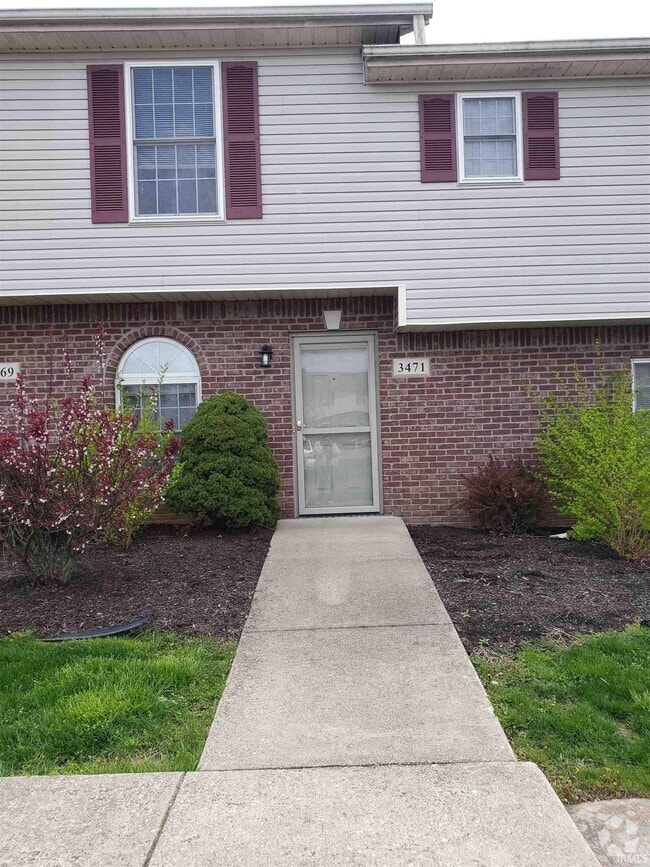 Building Photo - 3471 S Oaklawn Cir Rental