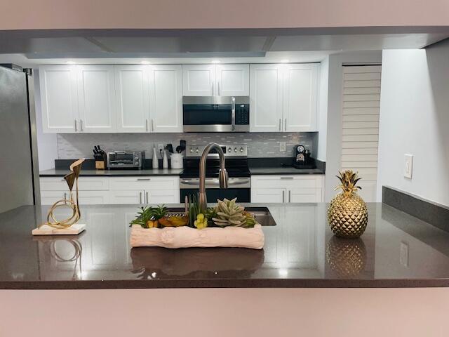 Photo - 2255 Lindell Blvd Unit 4103