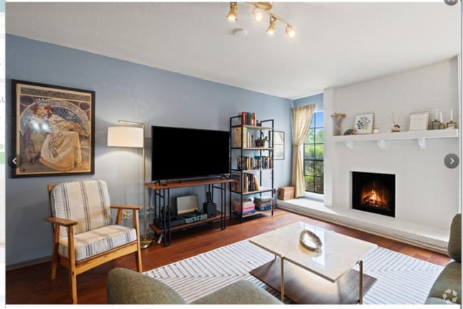 Building Photo - 4159 Steck Ave Rental