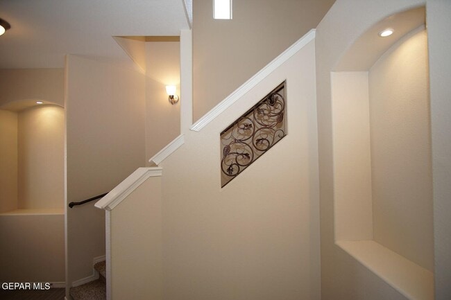 Photo - 2136 William Caples St