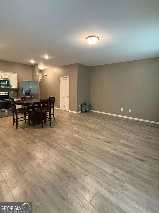 Photo - 2330 McKenna Square Dr