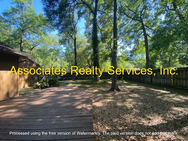 Single Family home in The Woodland in SW G... - Single Family home in The Woodland in SW G...