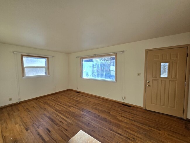 Photo - Richardson Duplex Unit 238