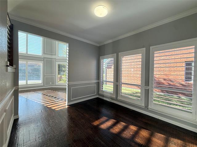 Photo - 2324 Heatherdale Dr