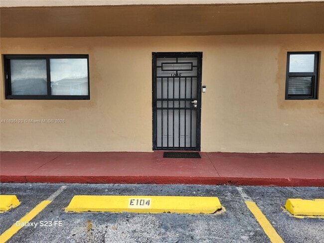 Photo - 2325 W 60th St Condo Unit E104