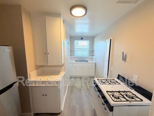 901 N San Gabriel Ave Unit 2