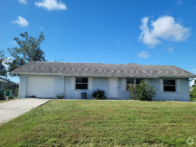 Building Photo - 744 Bayard St Rental