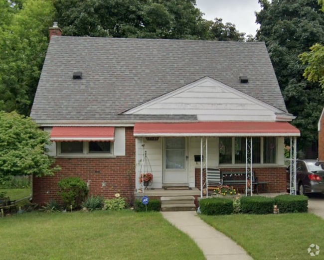 Building Photo - 13540 Lenore Ave Rental