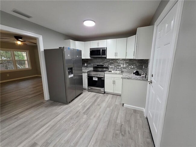 Photo - 3066 Baycrescent Dr