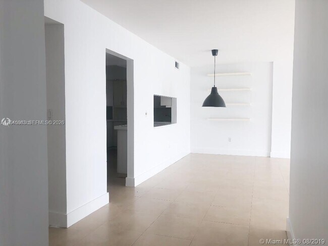 Photo - 199 Ocean Ln Dr Unidad 505