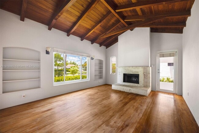 Photo - 451 SW 25th Rd