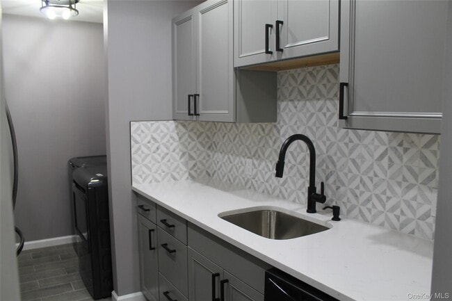 Photo - 276 Temple Hill Rd Unit 2410