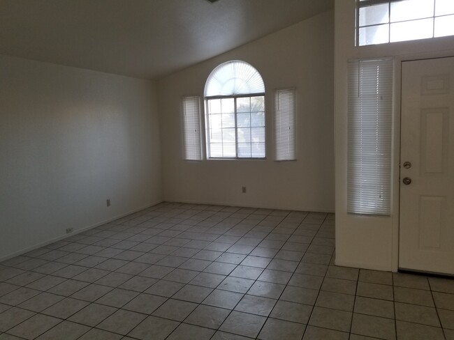 Photo - 1313 Misty View Ct