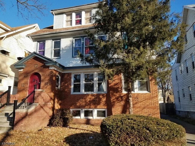 Photo - 37 Cleveland Ave