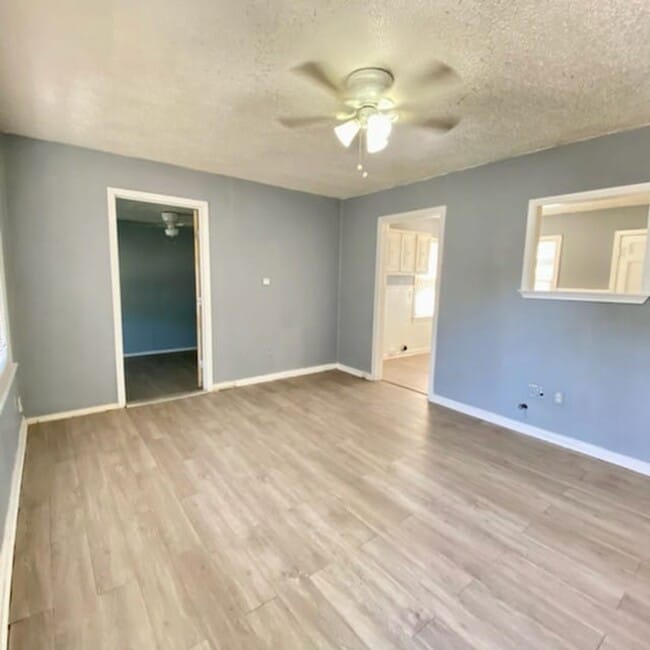 Photo - $0 First Month's Rent / $0 Deposit at Move-in