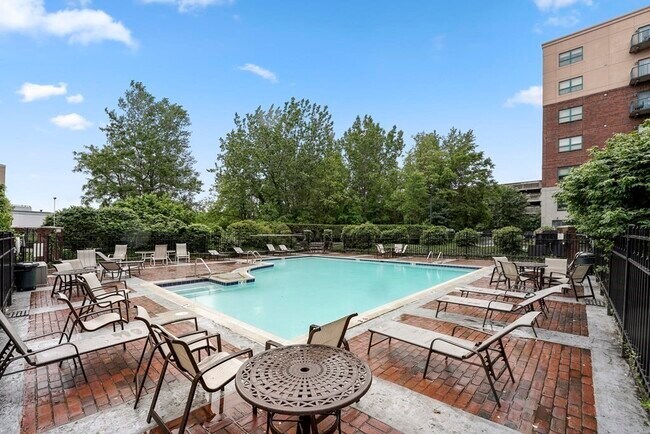 Photo - 175 Cottage St Unit 512