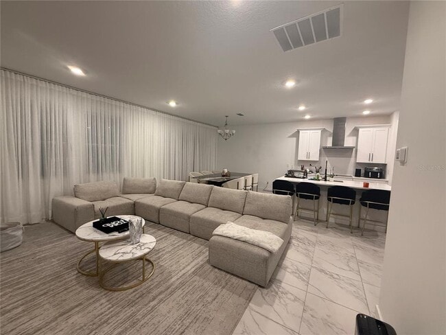 2252 Gold Smt St