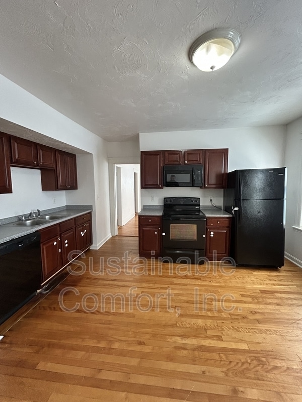 Photo - 62 Sterling St