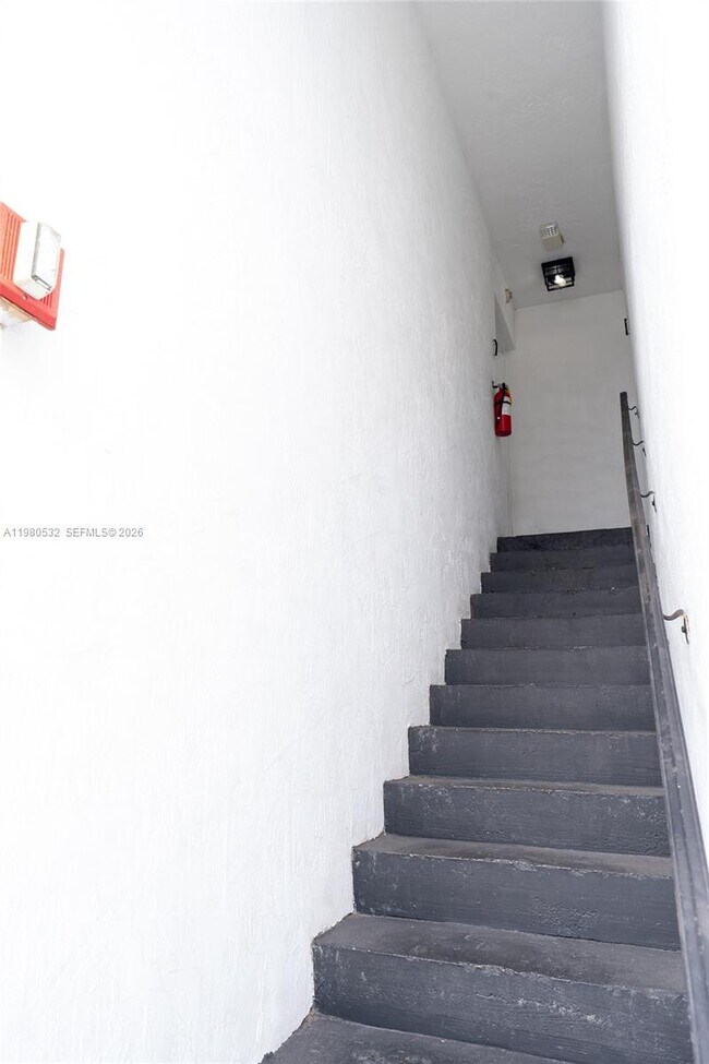 Photo - 3417 NW 22nd Ave Unit 7