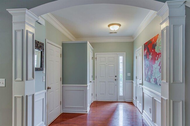 Photo - Charming 3 bedroom, 2.5 bath home located in the Lismore Park community.