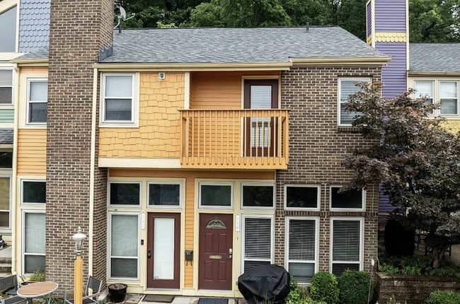Building Photo - 540 Tusculum Ave Rental