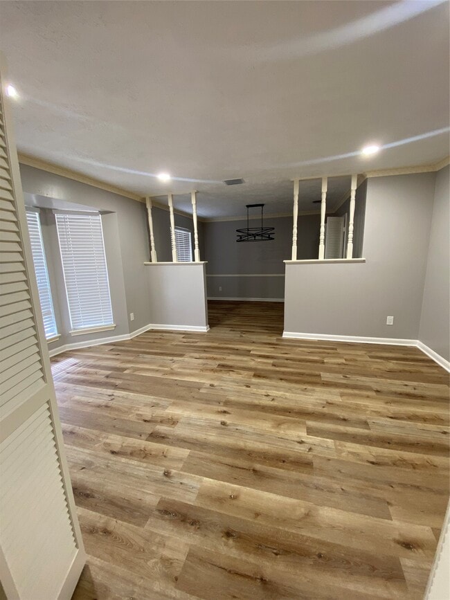 Photo - 11702 N Petersham Dr