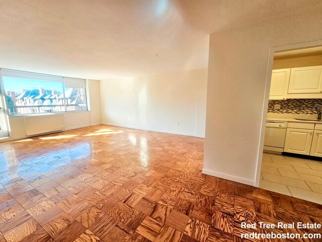 Photo - 101 Monmouth St Unit 601