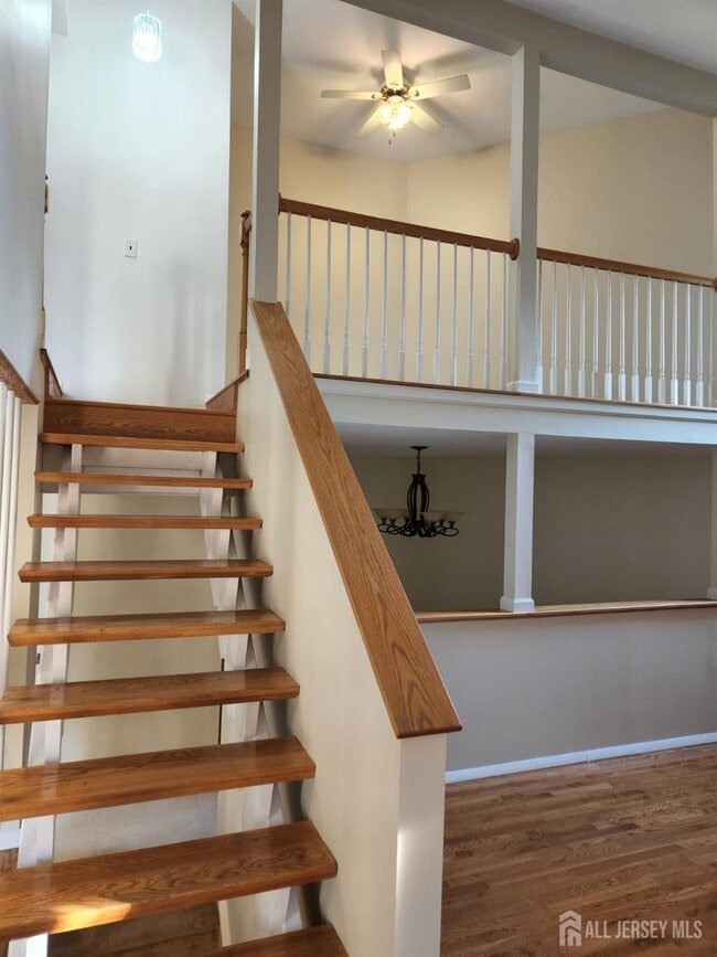 Building Photo - 295 Gemini Dr Rental
