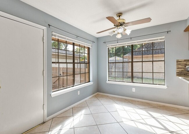 Photo - 3926 Oak Gardens Dr