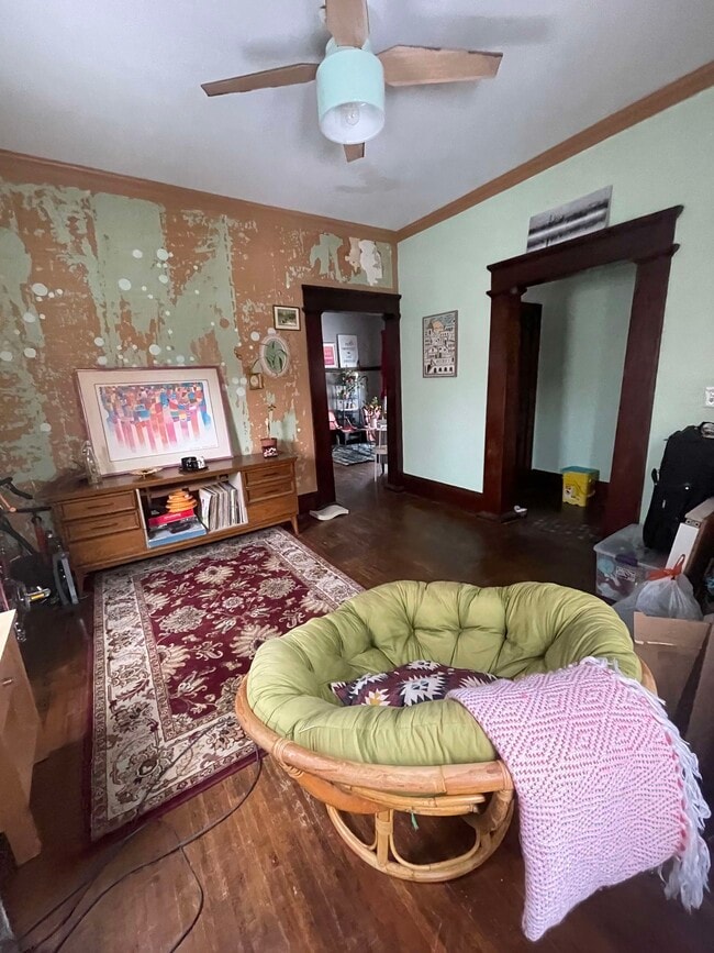Living - 917 East 19th Street Unit First Floor