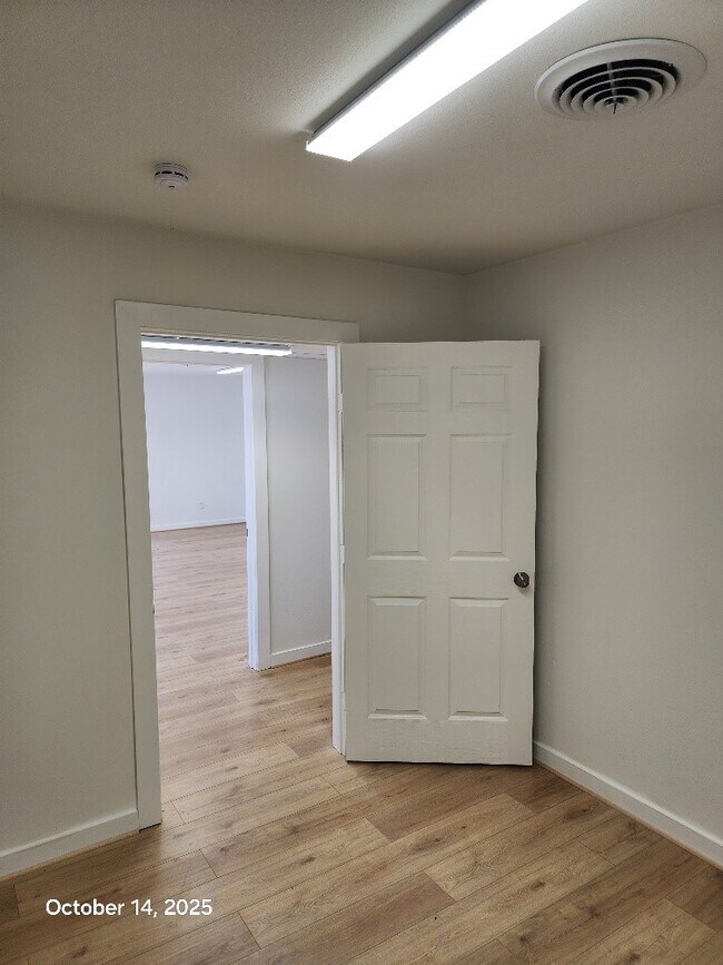 Photo - 1301 N Avenue H
