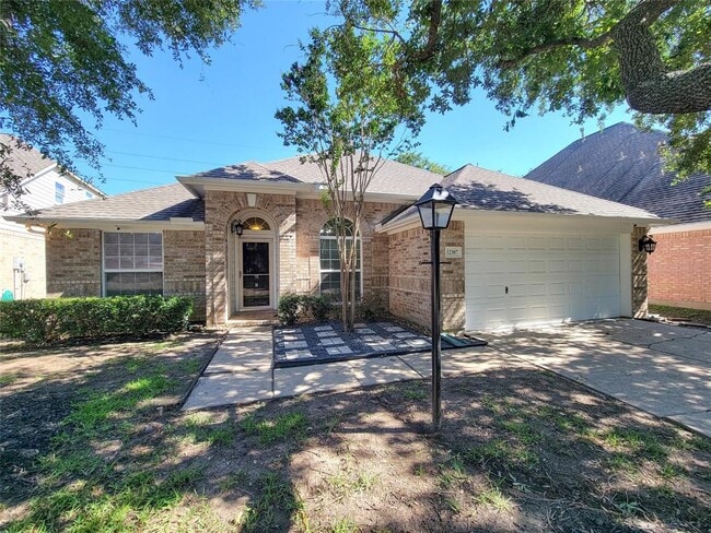 Photo - 12307 Shadowvista Dr House