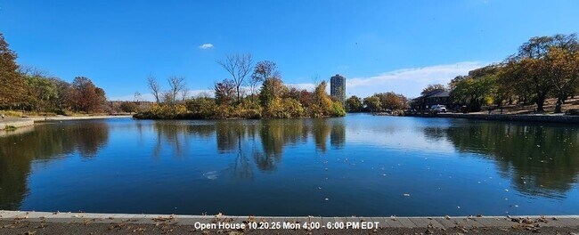 Building Photo - 3167 John F. Kennedy Blvd Unit 4b